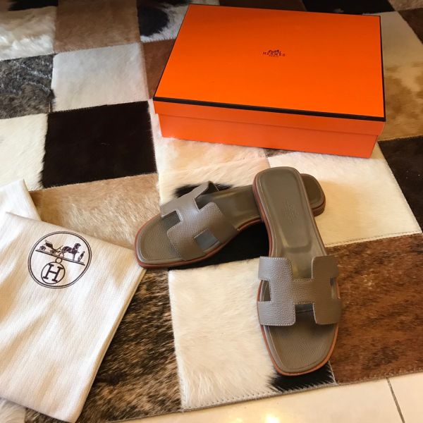 HERM Oran Slide Sandals In Taupe Epsom Calfskin