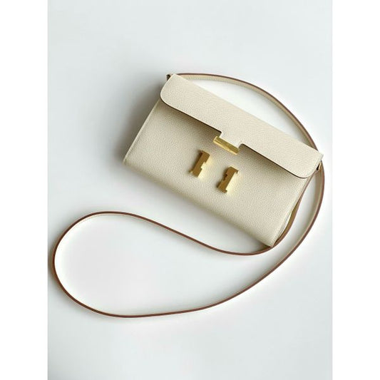 HERM Constance To Go Wallet in Craie Epsom Calfskin