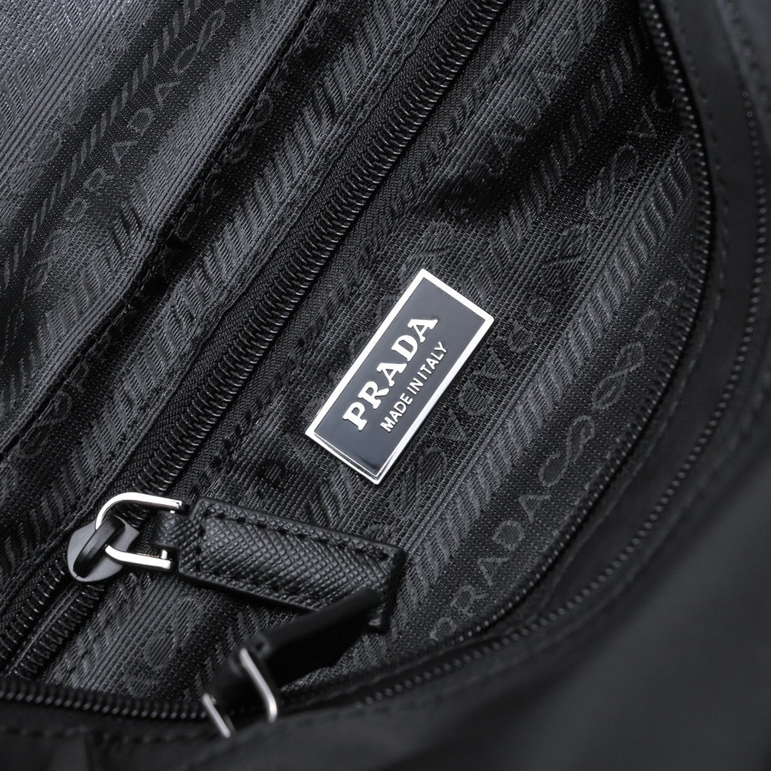 PRA Cross Body Bag