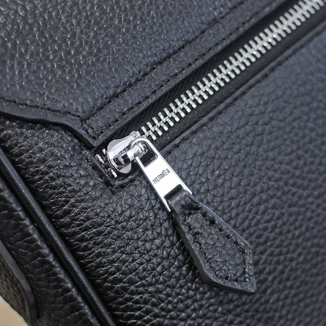 HERM Sling Bag