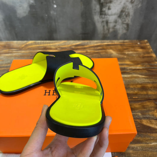 HERM Sandal