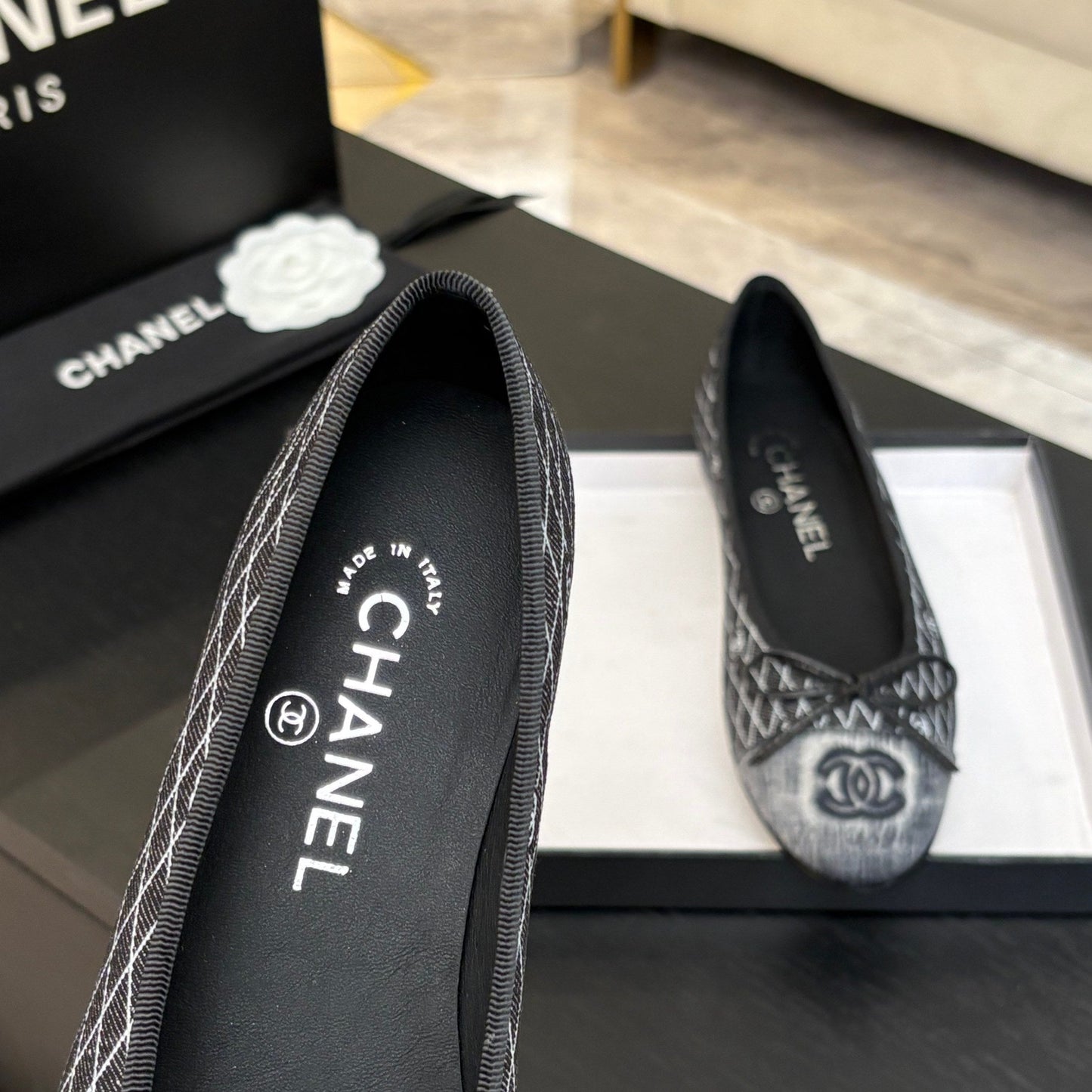 BALLET FLATS IN CHARCOAL BLACK MONOGRAM DENIM