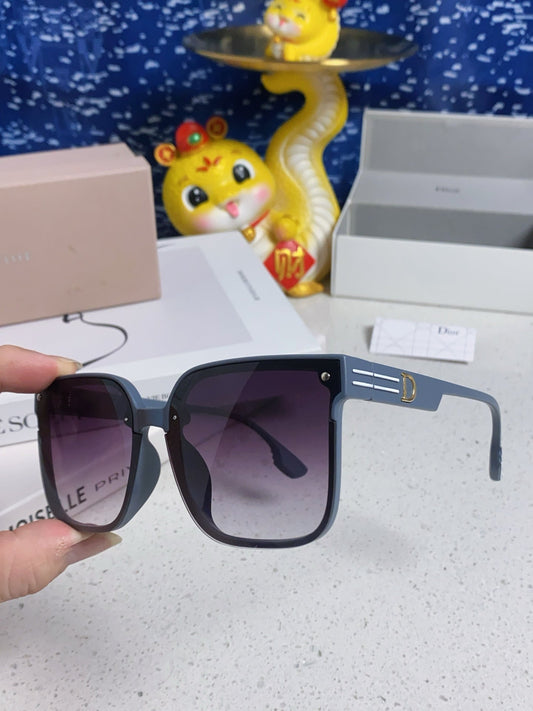 MONTAIGNE SUNGLASS 560861 IN TAN BLUE ACETATE