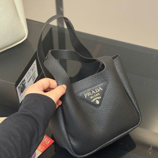 MINI HANDBAG 18 IN BLACK SHINY CALFSKIN
