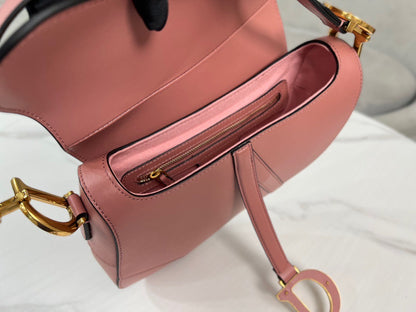 DIO Saddle Bag (25.5cm)