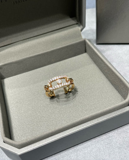MOVE LINK DIAMOND PAVED RING