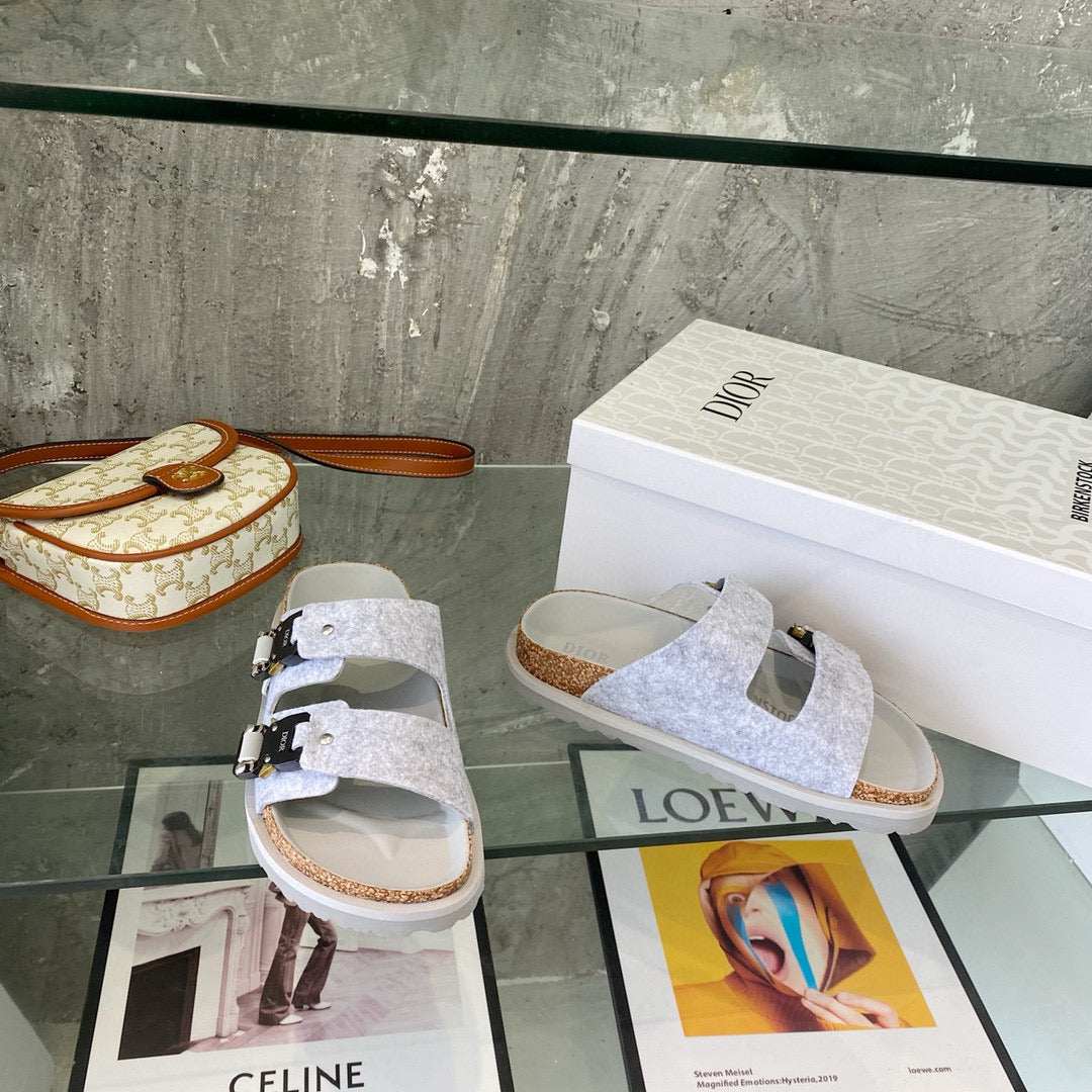 DIO Sandals