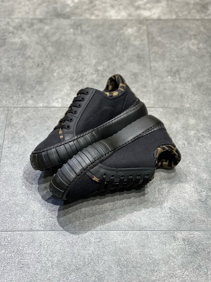 FEN Sneakers