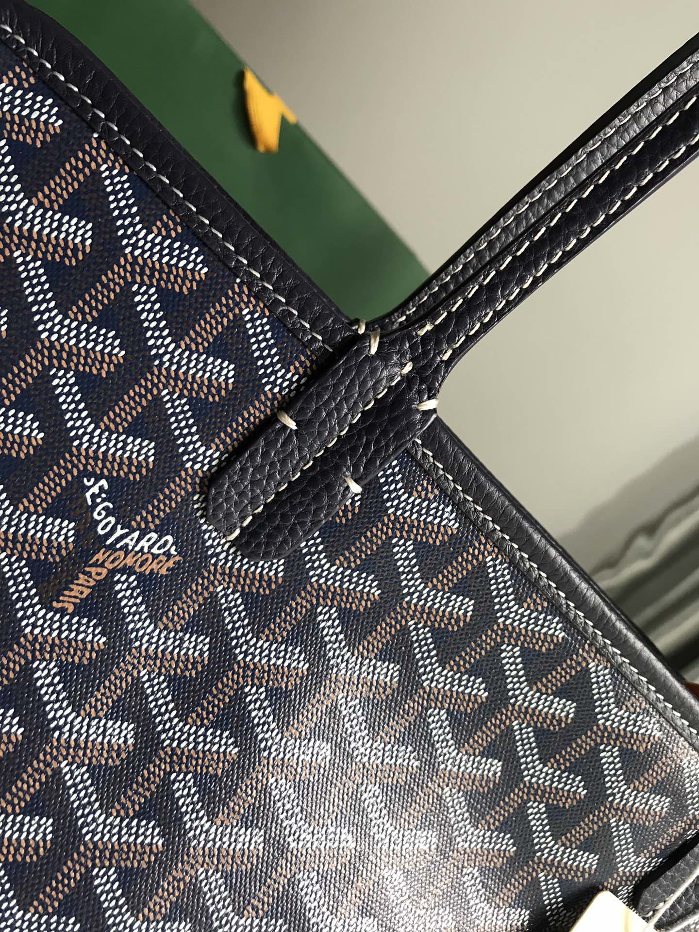 HARDY PM BAG 40 IN NAVY BLUE GOYARDINE CANVAS AND BLACK TAURILLON LEATHER TRIM