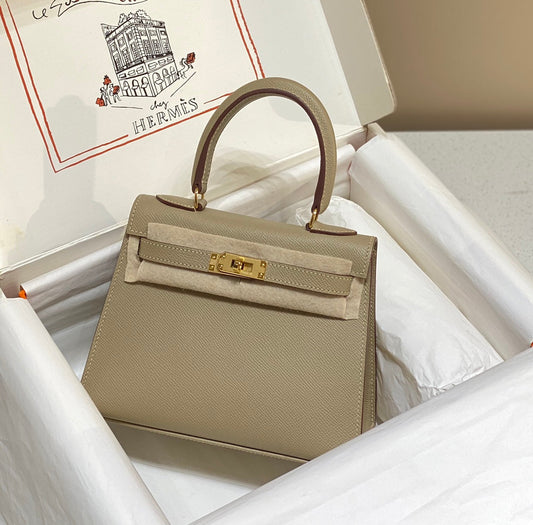 KELLY MINI 20 BAG IN TAN BROWN CALFSKIN WITH GOLD HARDWARE