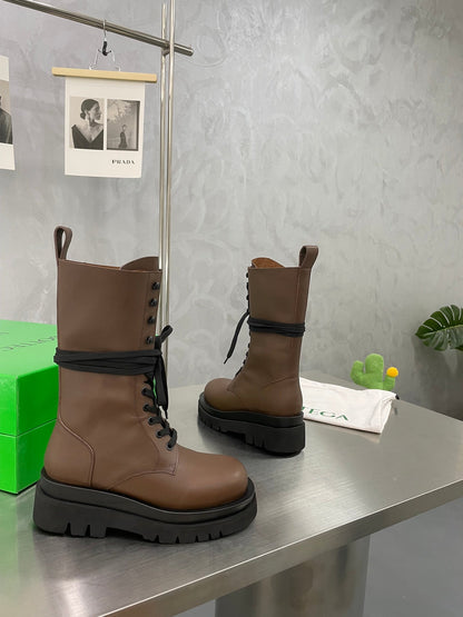 LUG LACE-UP BOOT IN CHOCOLATE BROWN CALFSKIN 7 CM