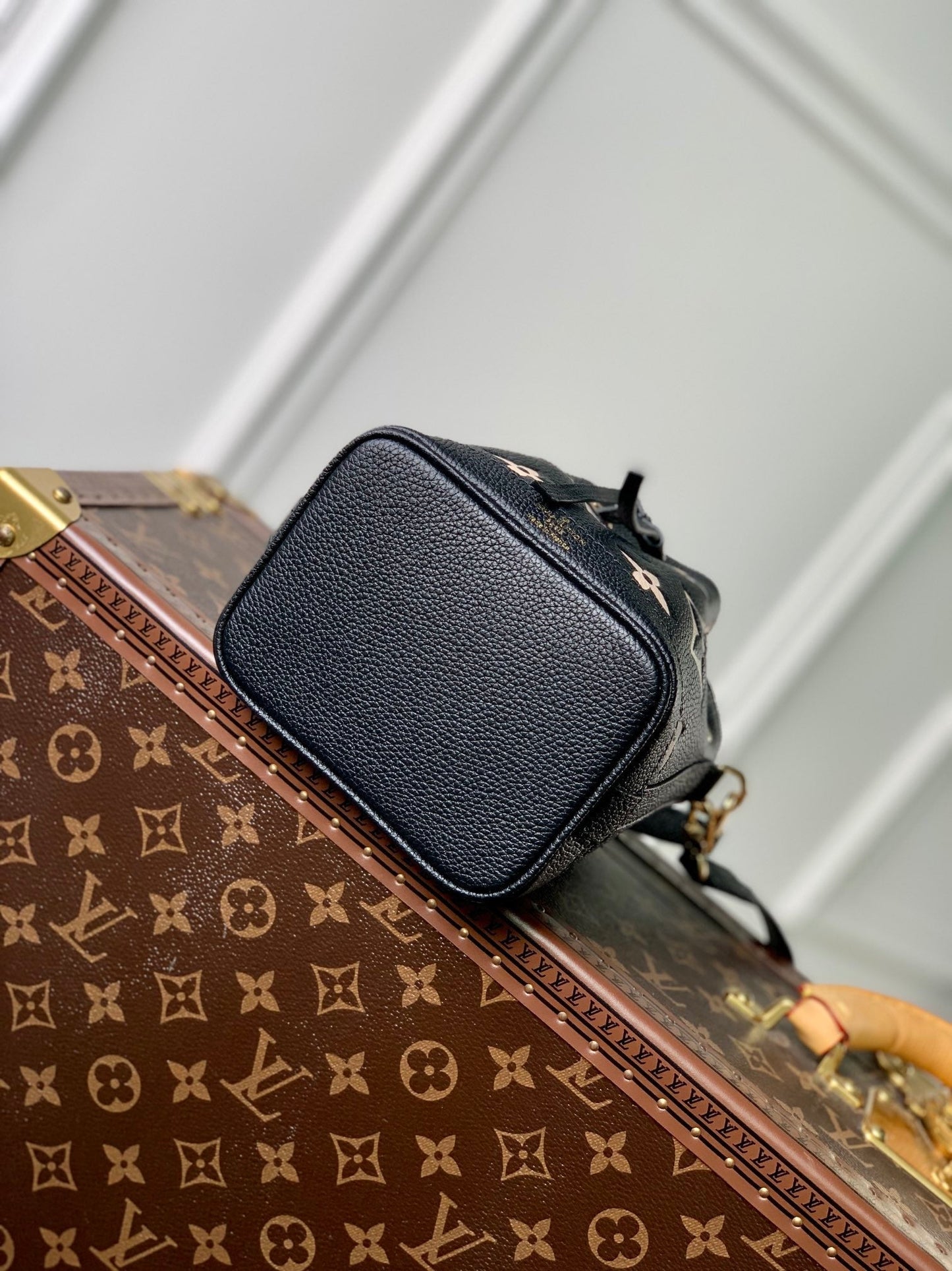 NANO NOÉ 16 IN BLACK BEIGE BICOLOR MONOGRAM EMPREINTE CALFSKIN