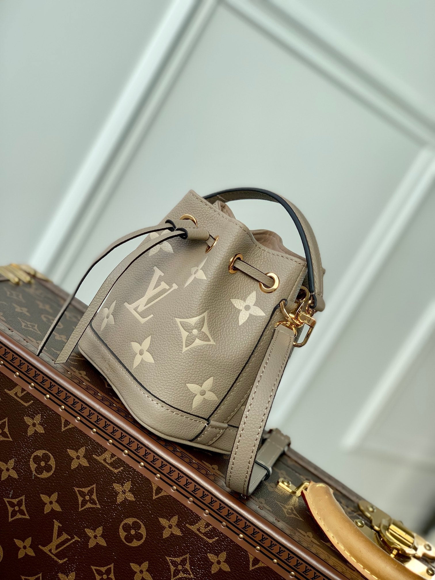NANO NOÉ 16 IN GREY TOURTERELLE BICOLOR MONOGRAM EMPREINTE CALFSKIN