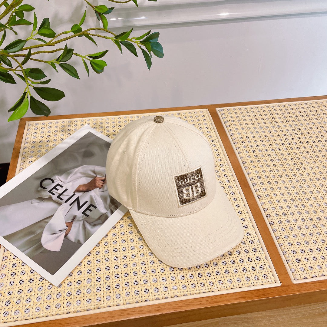 BASEBALL HAT IN BEIGE CREAM JACQUARD FABRIC 219951
