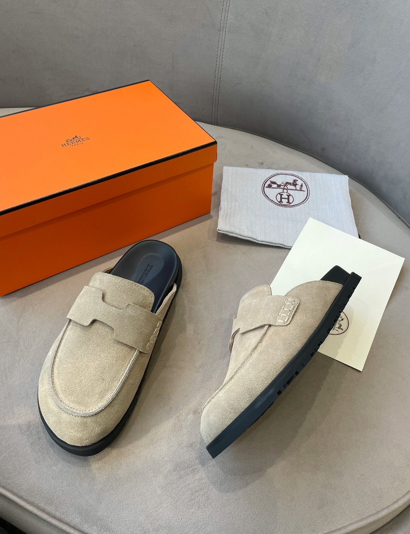 G0 MULE BEIGE SUEDE