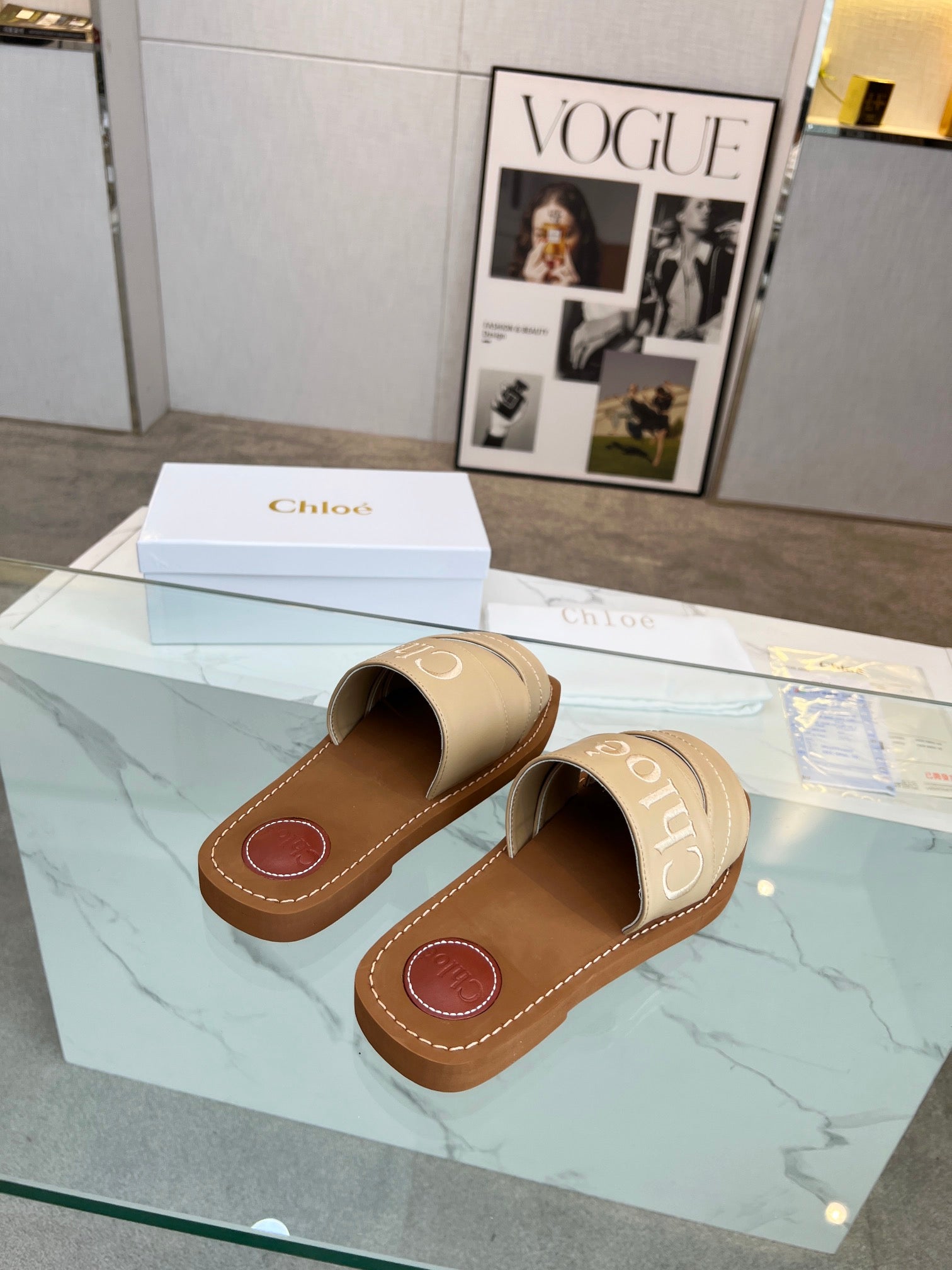 WOODY MULE IN TUSCAN BEIGE LAMBSKIN WITH EMBROIDERED LOGO