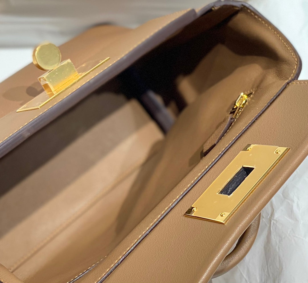 MINI 24/24 21CM IN BEIGE MARFA EVERCOLOR CALFSKIN GOLD KELLY BUCKLE