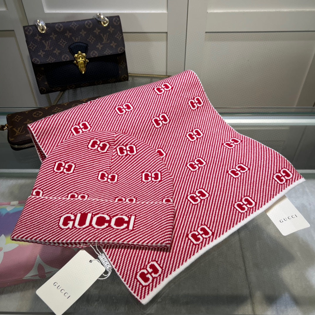 SET SCARF AND HAT IN PUNCH PINK MIX WHITE WOOL AND CASHMERE 946332