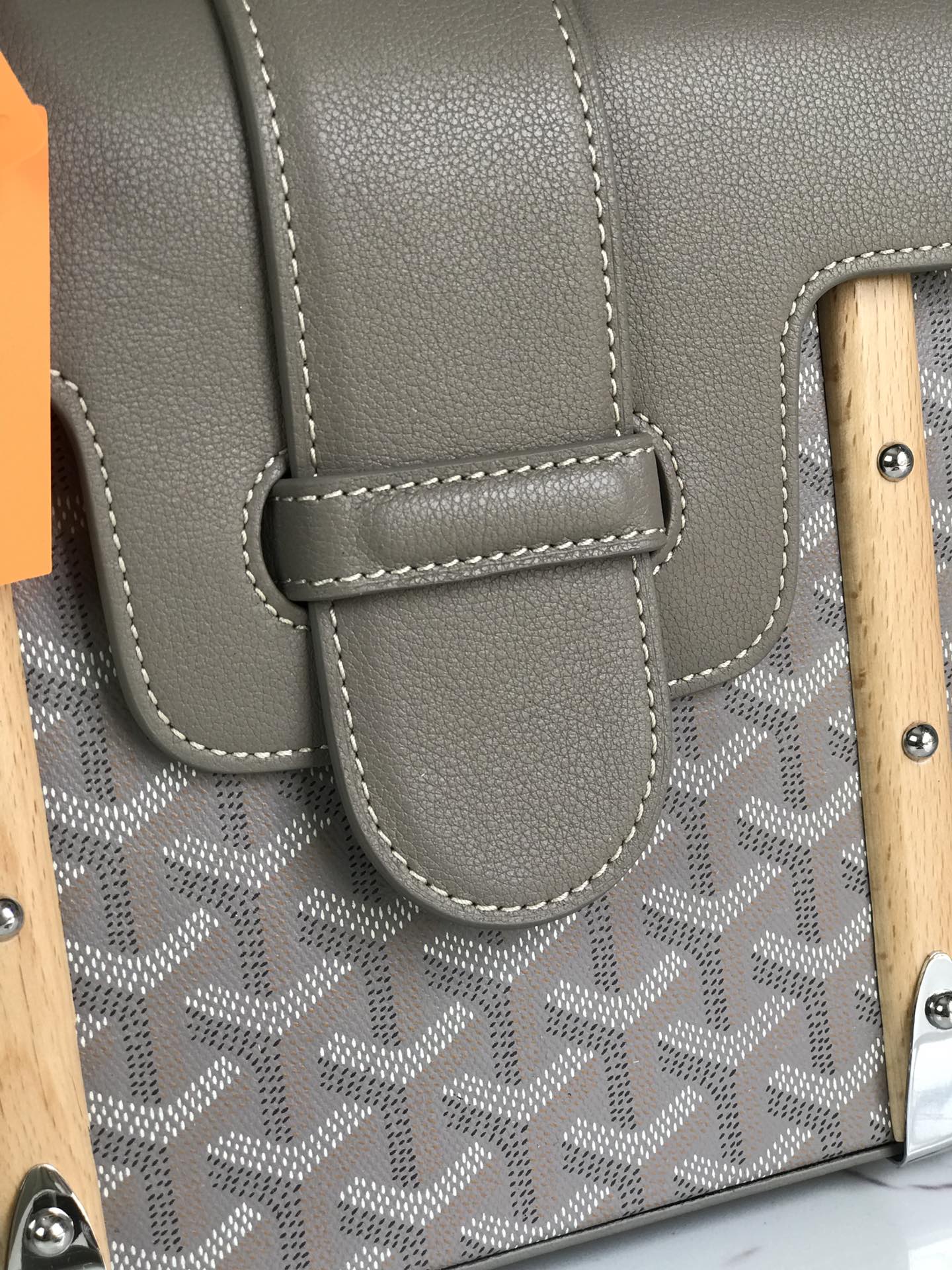 SAÏGON PM BAG 28 IN DESERT GOYARDINE CANVAS AND CALFSKIN