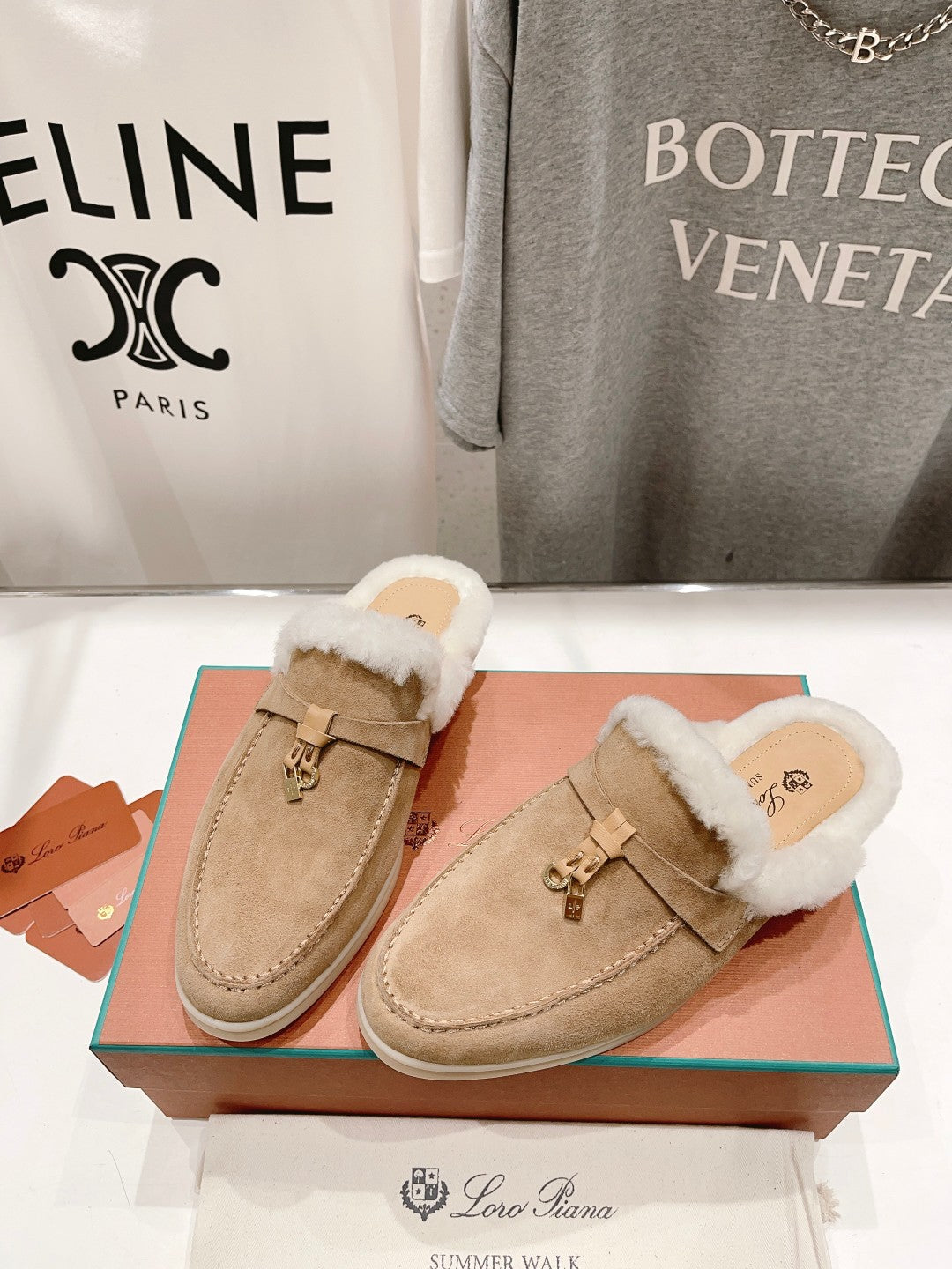 LP CHARMS WALK BABOUCHE LOAFERS CAMEL FLEECE