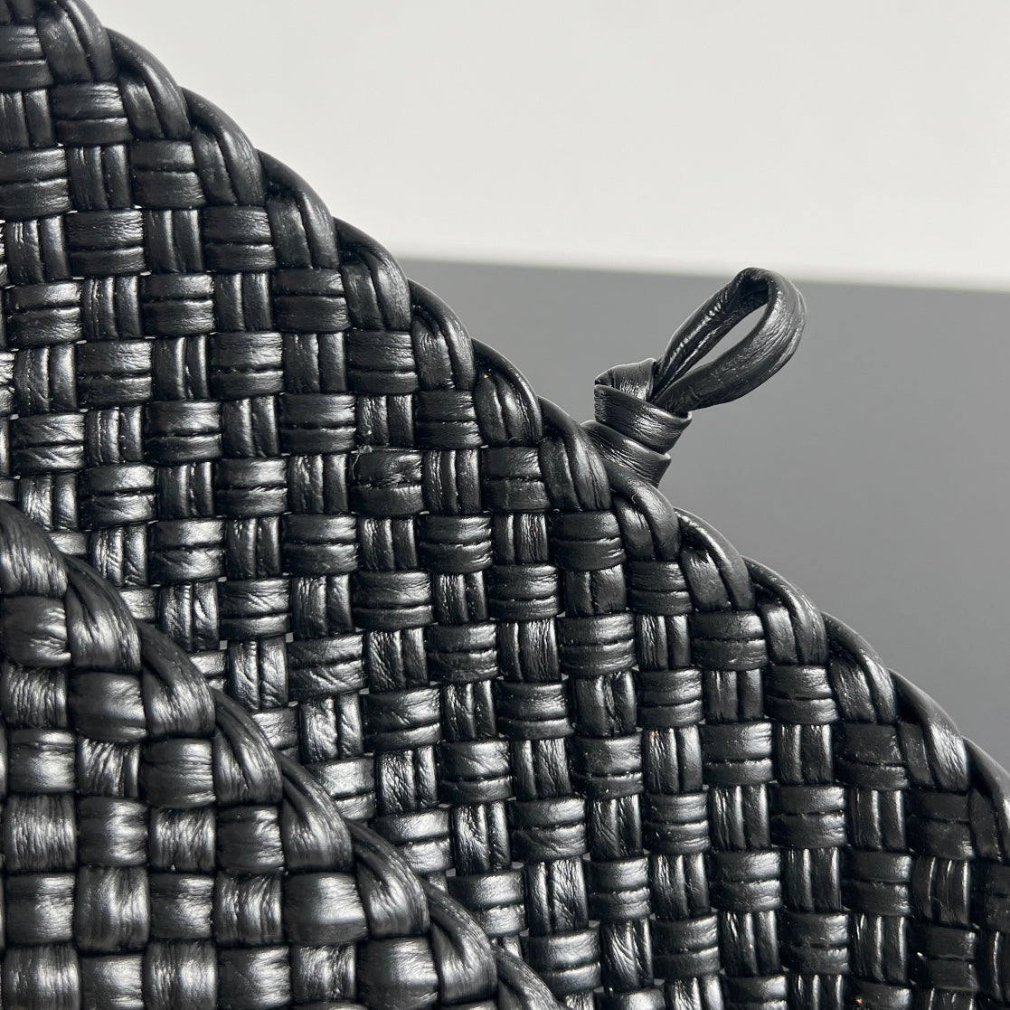 MINI COBBLE 20 BAG IN BLACK LAMBSKIN
