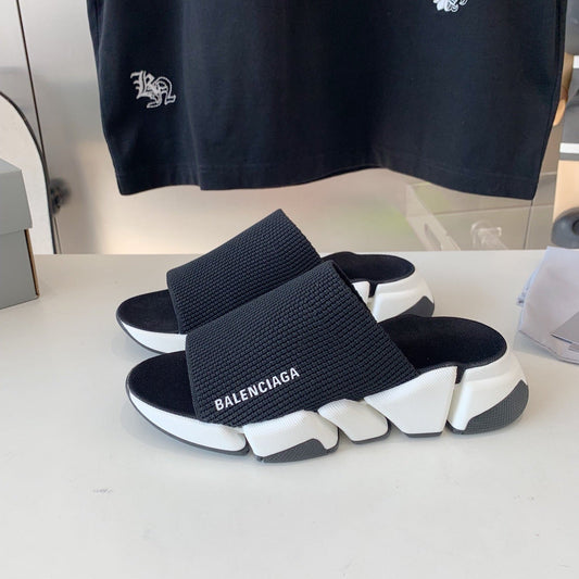 SPEED 2.0 SLIDE SANDAL IN BLACK RECYCLED KNIT AND WHITE SOLE