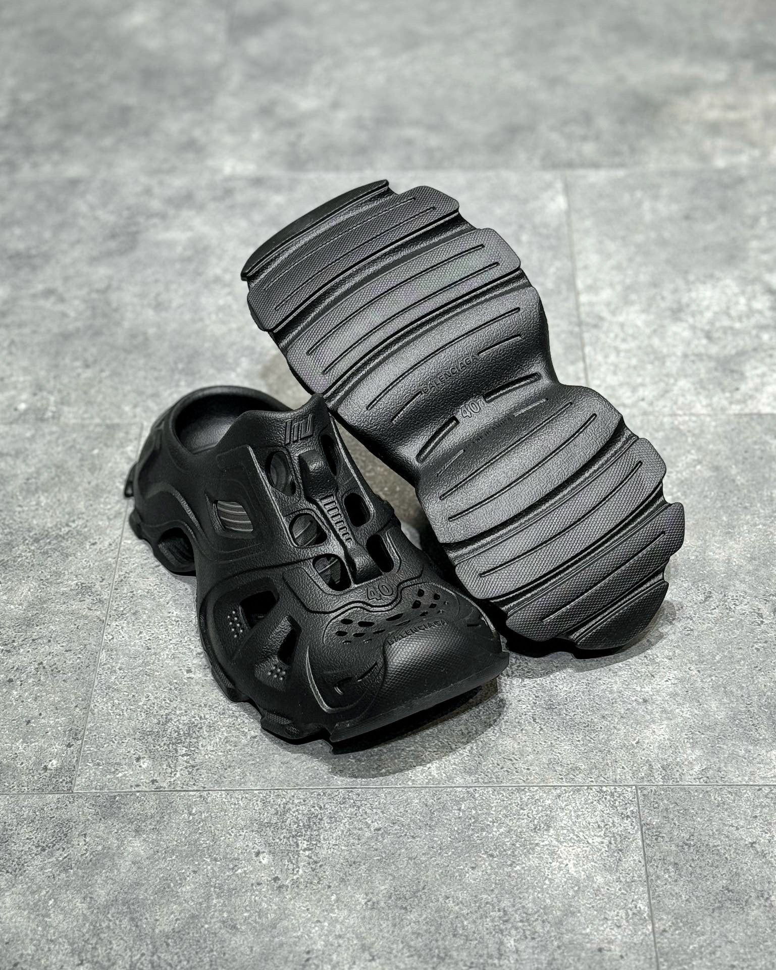 BLCG SANDALS