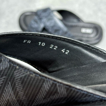 CD SANDALS