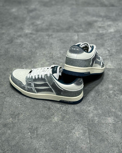 AMR Sneakers