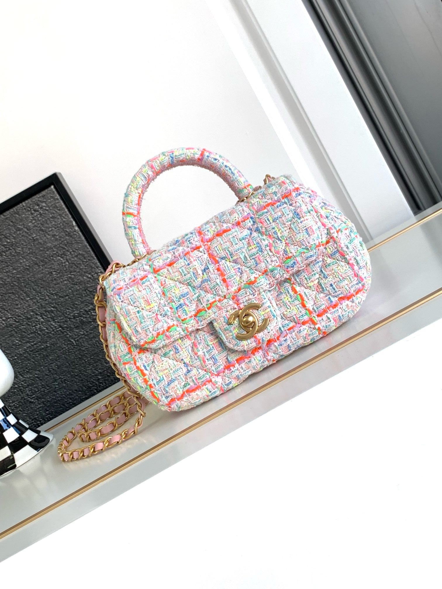 CHA 24C Coco Carry Me Handbag