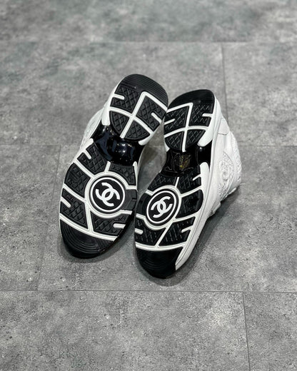 CHA Sneakers