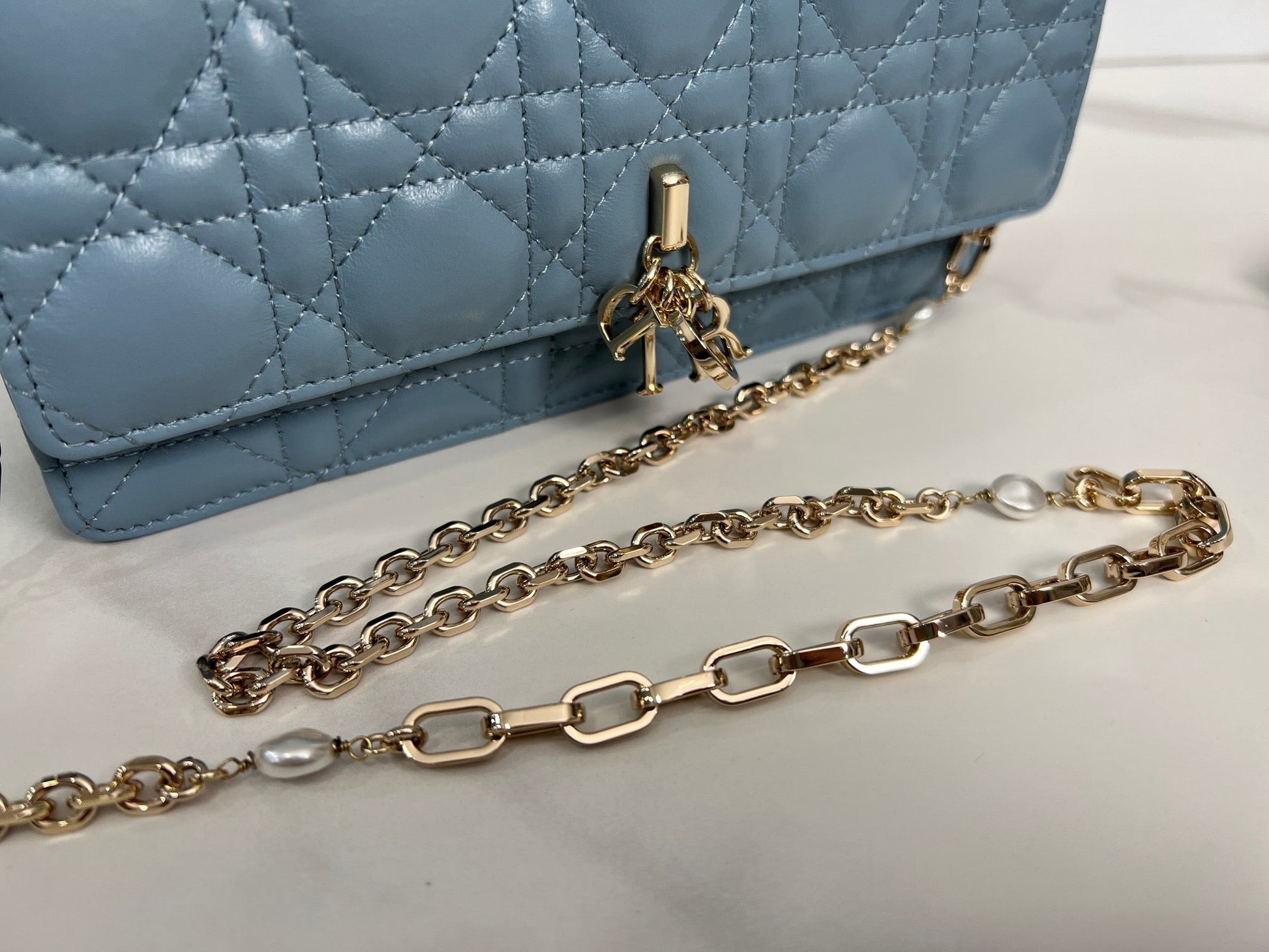 DIO Miss DIO Handbag (21cm)