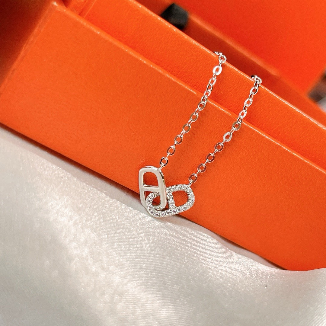 HERM Necklace