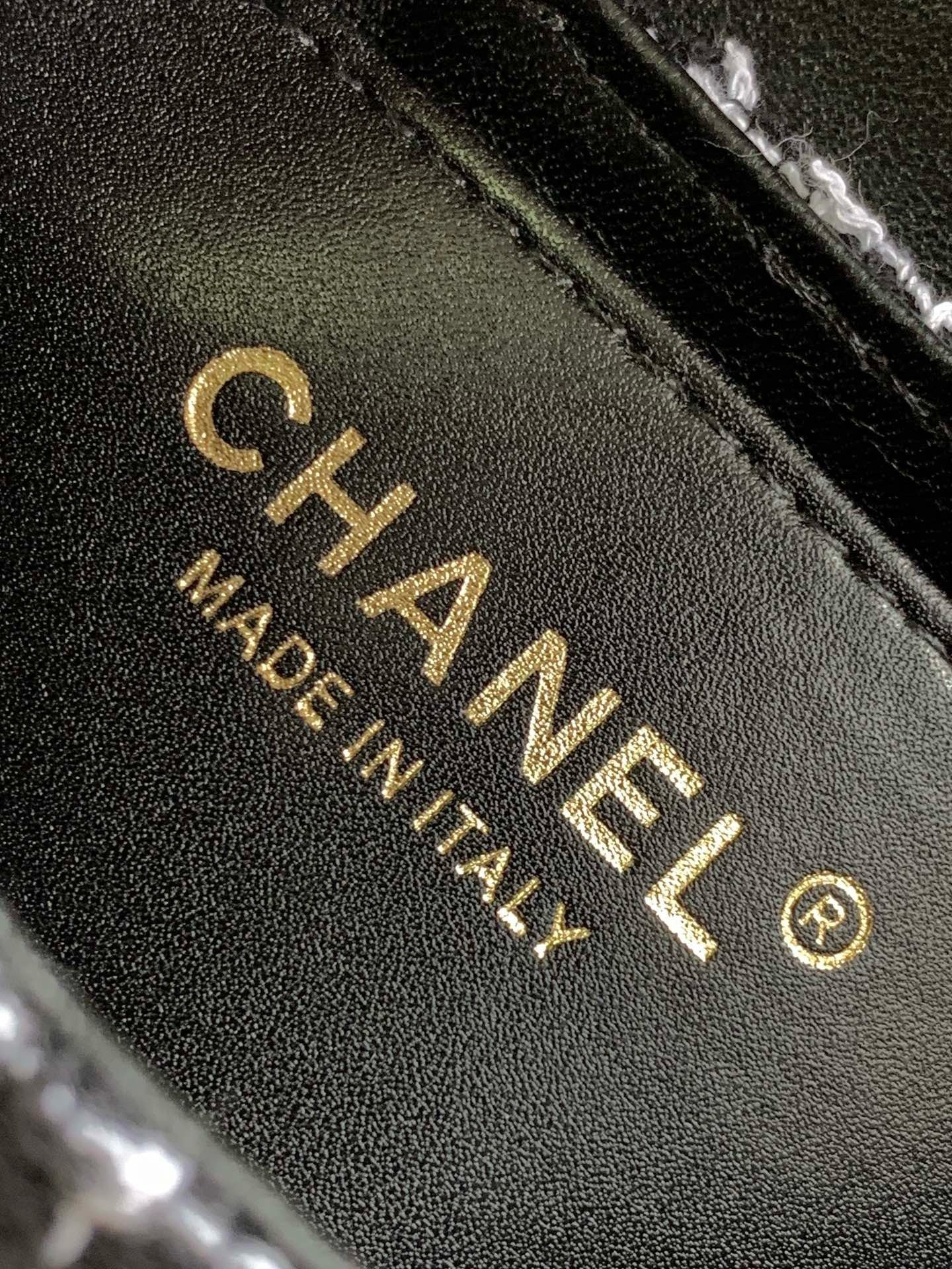 CHA 24P Mini Kelly Bag