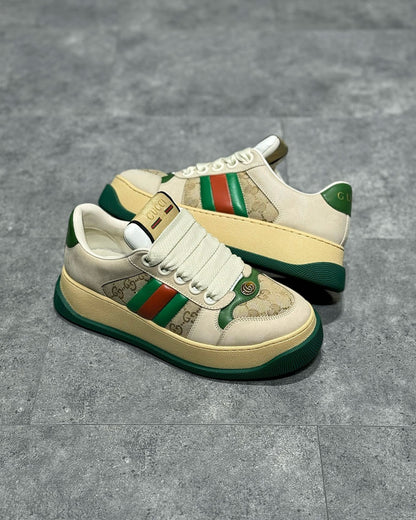 GUC Sneakers