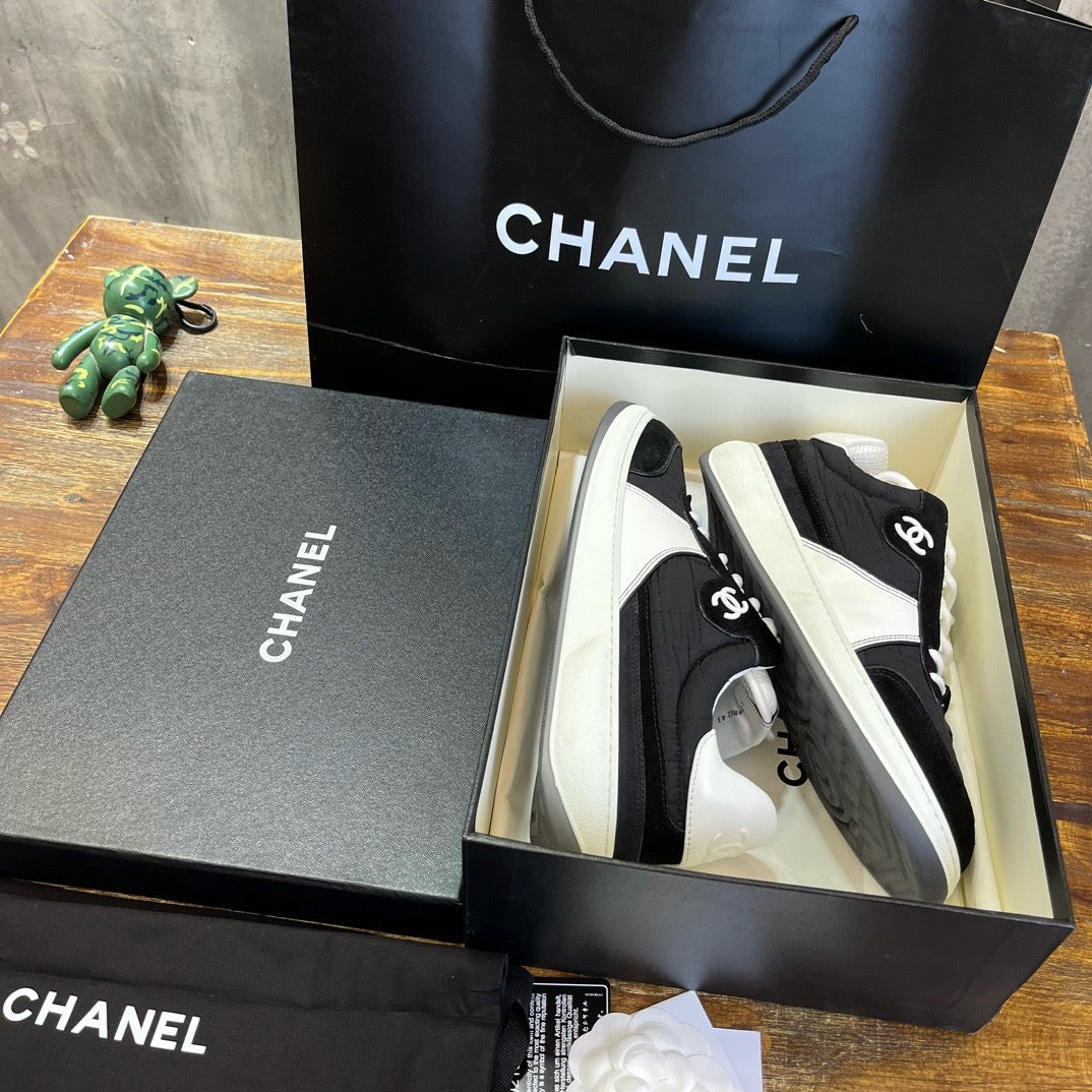 CHA Sneakers