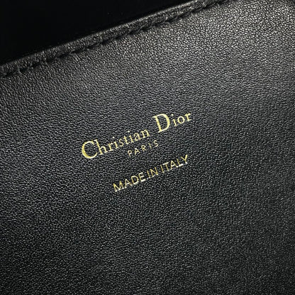 DIO Signature Oval Bag (18cm)