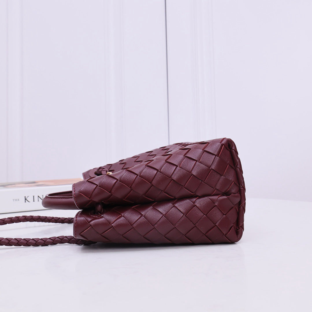 BV SMALL ANDIAMO 25CM DARK RED LAMBSKIN