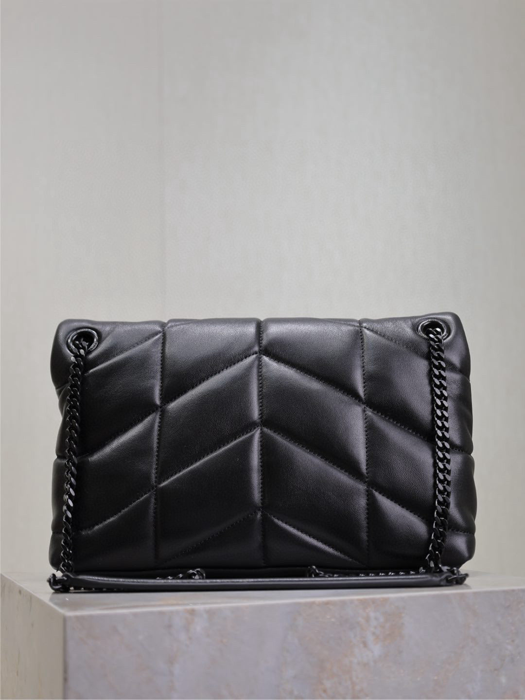 LOULOU PUFFER MEDIUM 29 IN ALL BLACK SHEEPSKIN BLACK HARDWARE