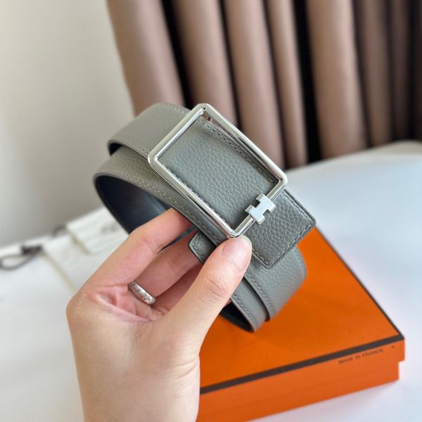 HERM Tube H Reversible Belt 38MM in Grey Clemence Leather