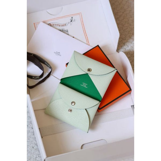 HERM Calvi Duo Verso Card Holder in Vert Fizz Mysore Goatskin