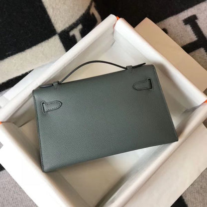 HERM Kelly Pochette Bag In Vert Amande Epsom Leather