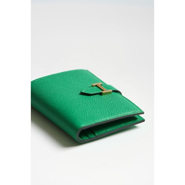 HERM Bearn Compact Handmade Wallet in Bambou Chevre Mysore Goatskin