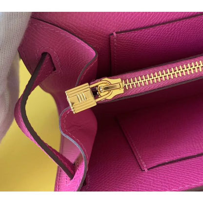 HERM Kelly Classique To Go Wallet In Magnolia Epsom Calfskin