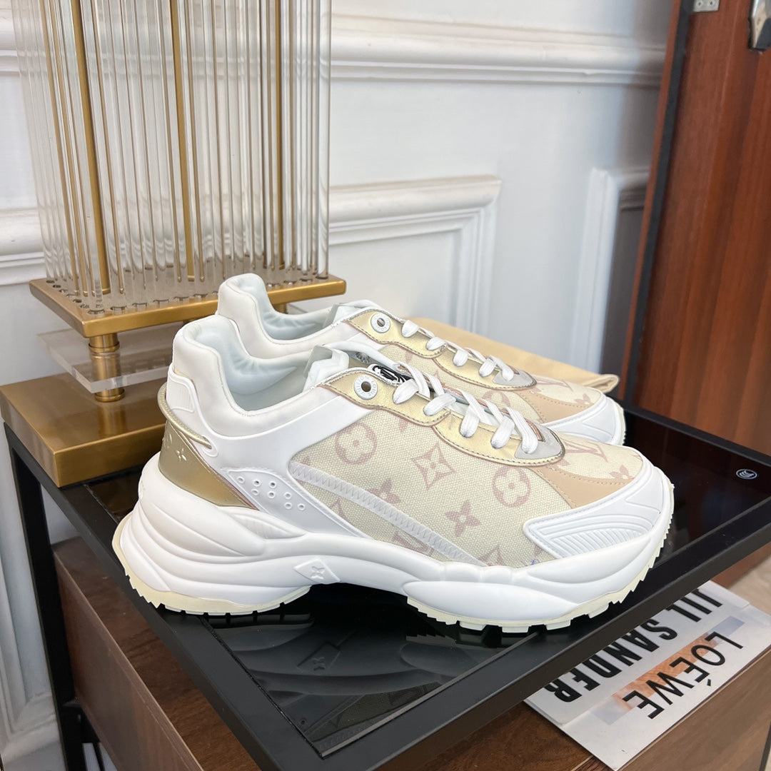 LV RUN 55 SNEAKER GEIGE