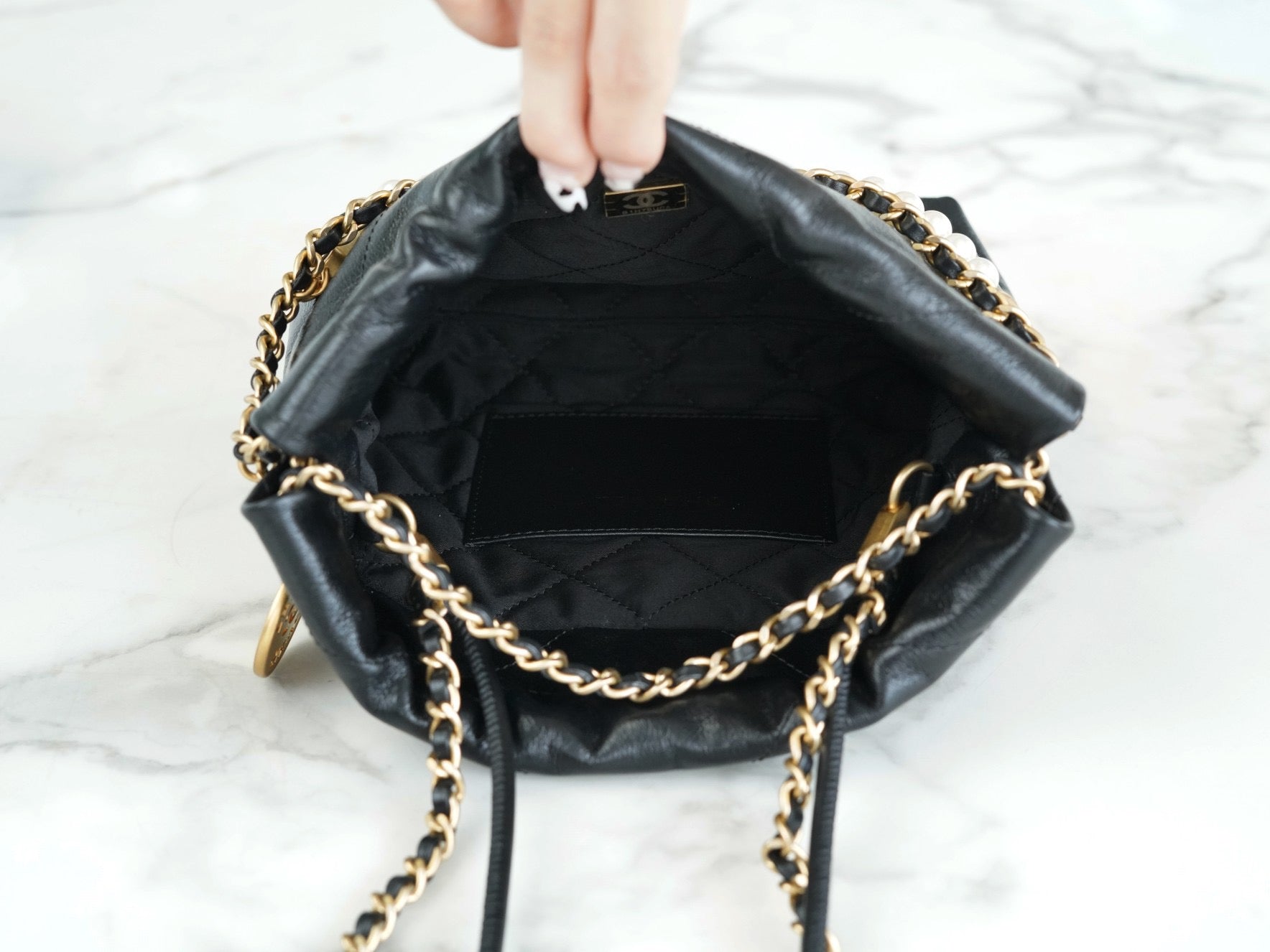 CHA 23s 22Mini Bag