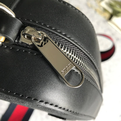 GUC Messenger Bag