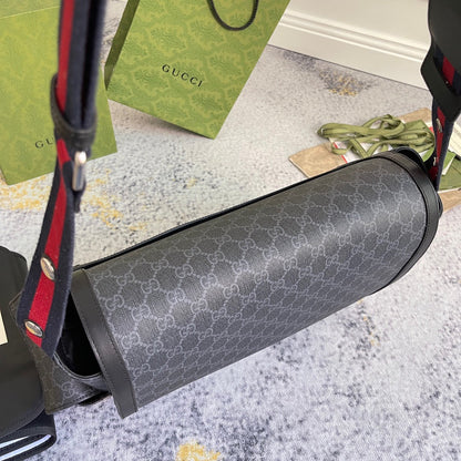 GUC Messenger Bag