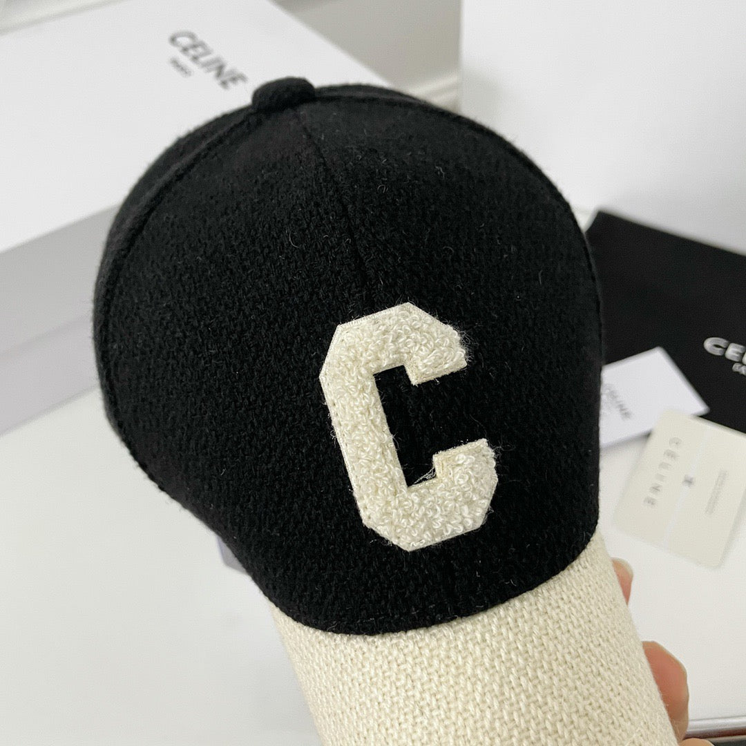 Caps