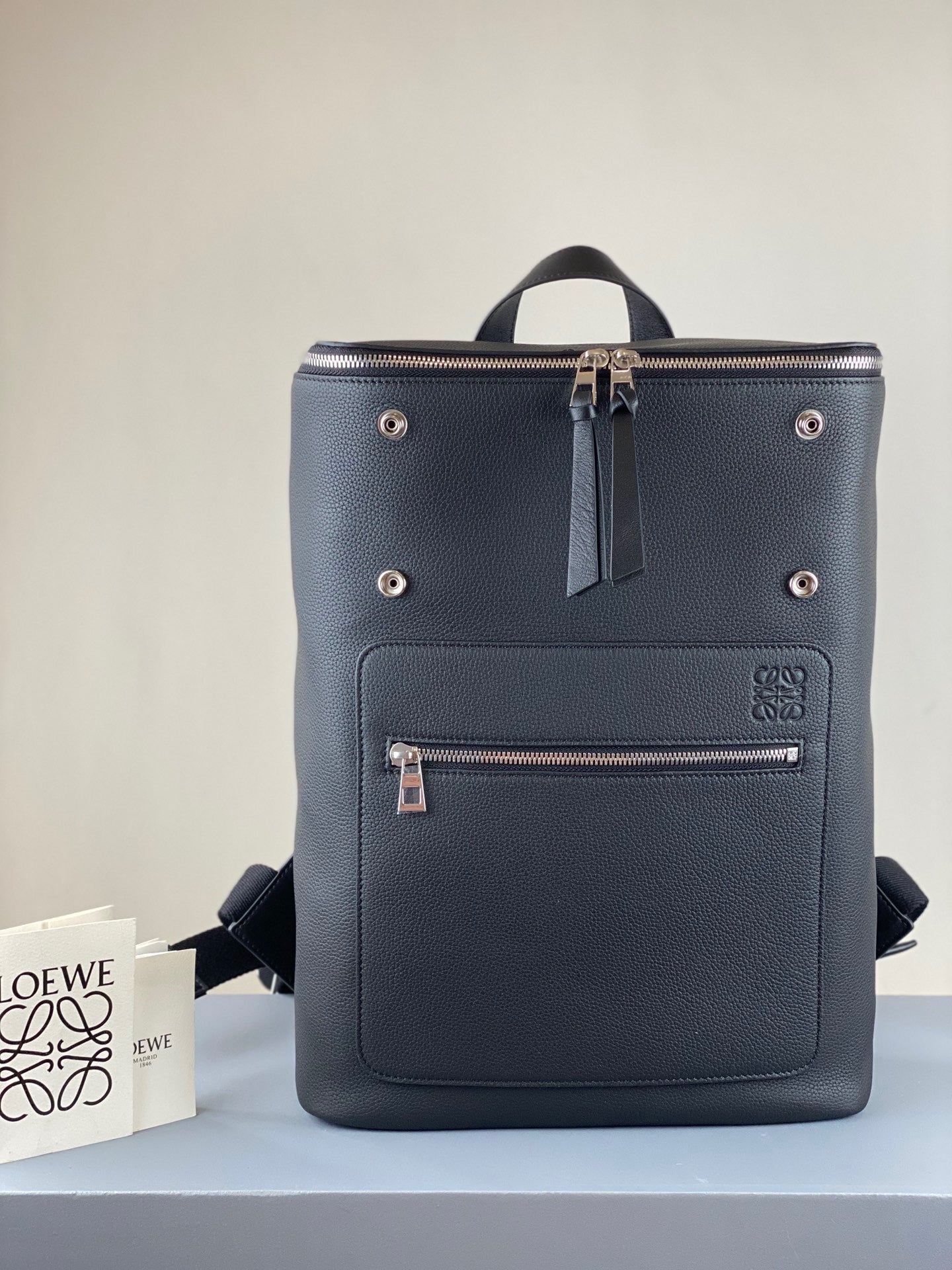 LO Backpack